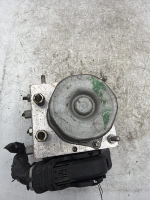 2017 Nissan Altima ABS Module