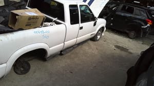 2000 GMC S10s15