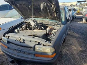 2003 GMC S10s15 Vehicle Unit Complt.