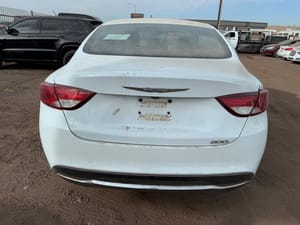 2016 Chrysler 200