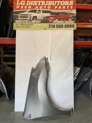 2014 Nissan Rogue Fender, R