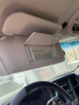 2003 GMC Sub250