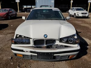1993 BMW 325i Engine