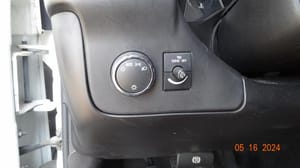 2011 GMC Expr25
