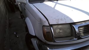 2000 Nissan Frontier