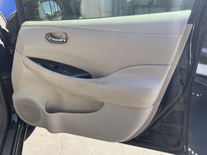 2011 Nissan Leaf