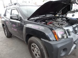 2012 Nissan Xterra Quarter Glass