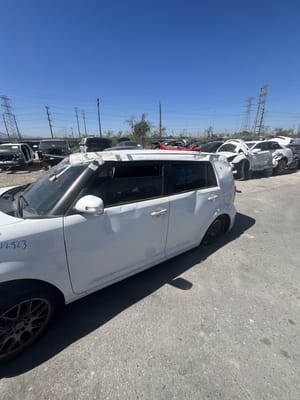 2015 Scion Xb