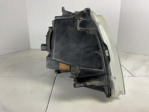 2006 Lincoln Navigator Headlight
