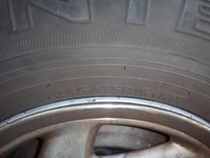 2011 Ford E-250 Wheel
