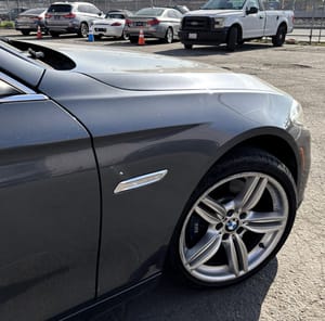 2015 BMW 535i Fender