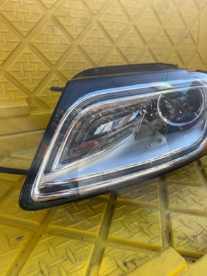 2014 Audi Audiq5 Headlight