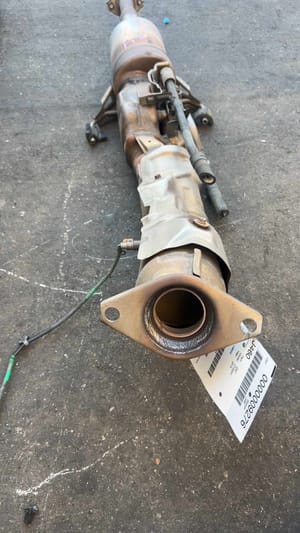 2015 Lexus Ct200h Catalytic Converter