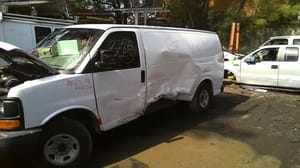 2008 GMC Expr25