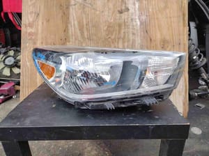 2020 Kia Rio Headlight