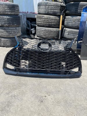 2018 Lexus Is350 Grille