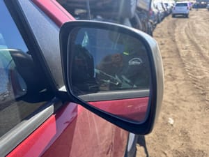 2011 Nissan Xterra Quarter Glass