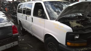 2003 GMC Expr15