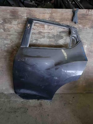 2015 Nissan Juke Rear Door