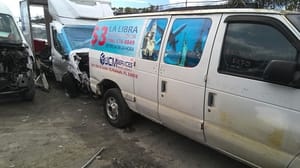 2001 Ford E-250