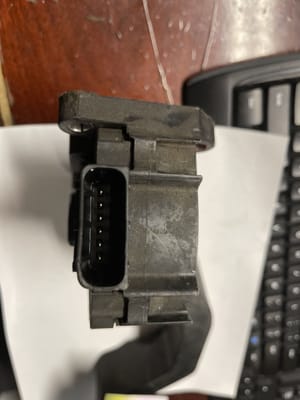 2018 Jeep Cherokee Pedal