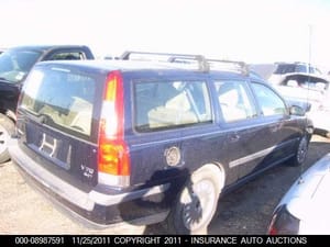 2001 Volvo V70