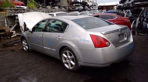 2004 Nissan Maxima