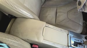 2010 Volvo Volv60 Front Console