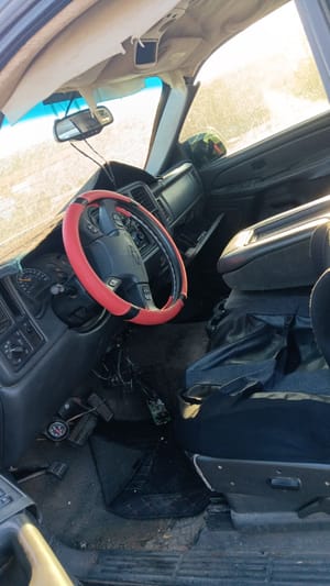 2004 GMC Silv25
