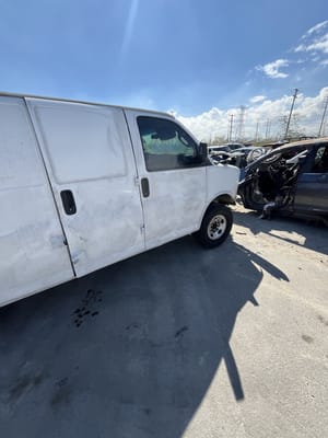 2018 GMC Expr25