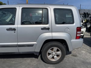 2012 Jeep Liberty Wheel