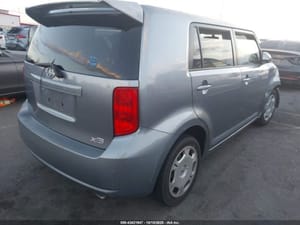 2010 Scion Xb