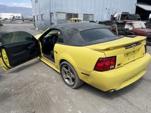 2001 Ford Mustang