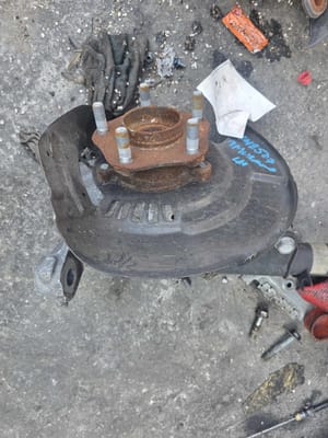 2019 Nissan Murano Front Steering Knuckle