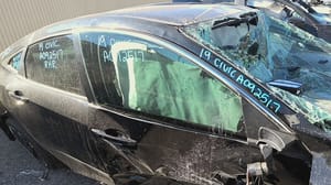 2019 Honda Civic Front Door Glass