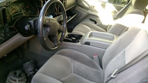 2005 GMC Aval15