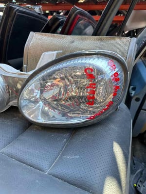 2002 Kia Spectra Headlight
