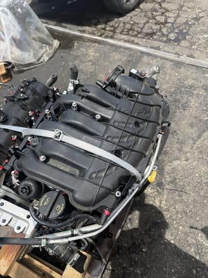 2024 Chrysler Pacifica Intake Manifold