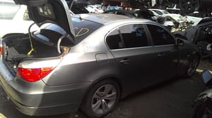 2010 BMW B528i