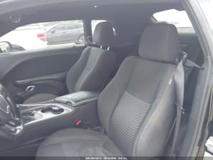 2016 Chrysler Challenger