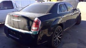 2012 Chrysler 300 Wiper Motor Front