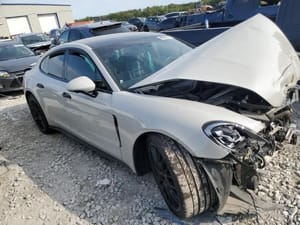 2017 Porsche Panamera