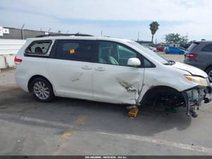 2011 Toyota Sienna