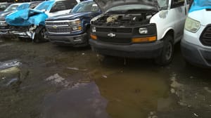 2004 GMC Expr25