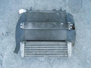 2004 Chrysler PT Cruiser Radiators