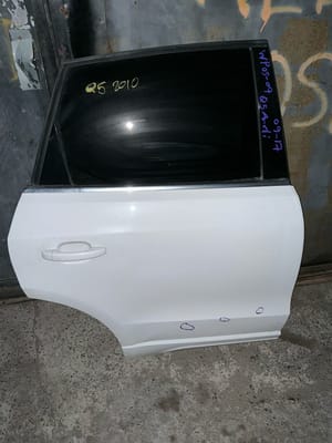 2014 Audi Audiq5 Rear Door