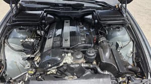 2002 BMW Bm530i