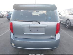 2010 Scion Xb