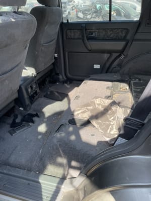 2000 Isuzu Trooper