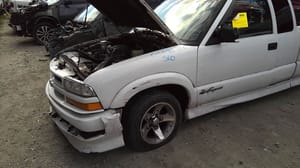 2000 GMC S10s15